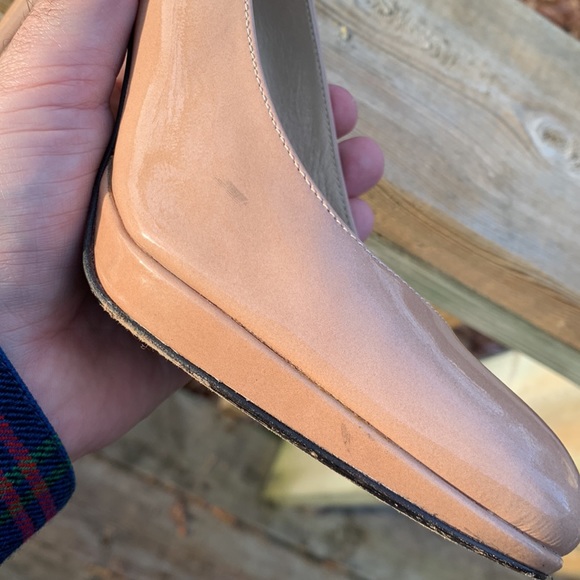 Stuart Weitzman Adobe Beige Heels - Picture 9 of 10